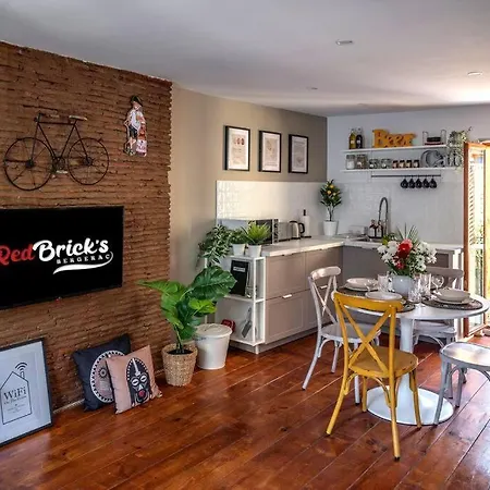 Redbrick's Bergerac, Au Coeur Du Centre Historique *